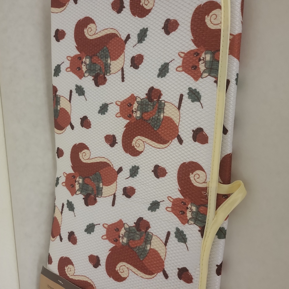 Fall Drying Mat squirrels